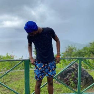 Meet your Posher, Tee-jay